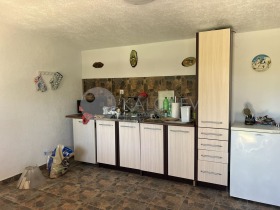 Кућа Балчик, регион Добрицх 16