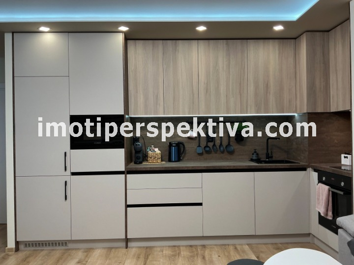 Продава 2-СТАЕН, гр. Пловдив, Център, снимка 3 - Апартаменти - 56224028
