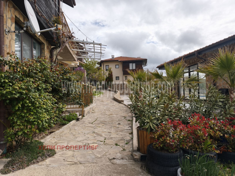 Till salu  3+ sovrum region Burgas , Kosjarica , 90 kvm | 31490095 - bild [2]