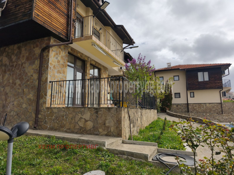 Till salu  3+ sovrum region Burgas , Kosjarica , 90 kvm | 31490095 - bild [7]