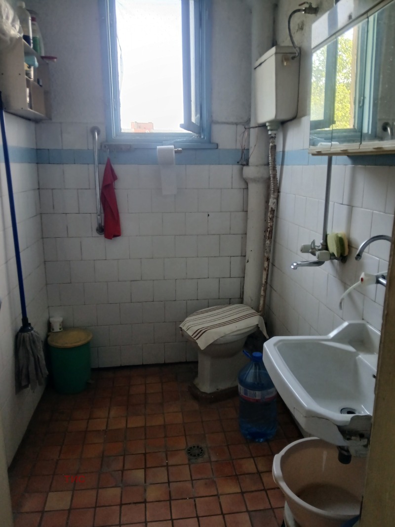 Na sprzedaż  Piętro domu Kjustendil , Iljo wojwoda , 101 mkw | 39679499 - obraz [6]