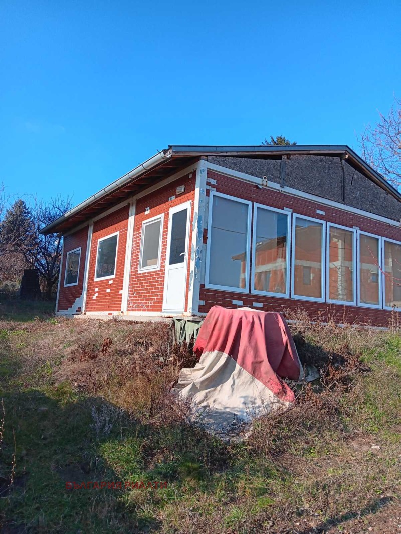 Продава КЪЩА, гр. София, гр. Банкя, снимка 2 - Къщи - 53092401