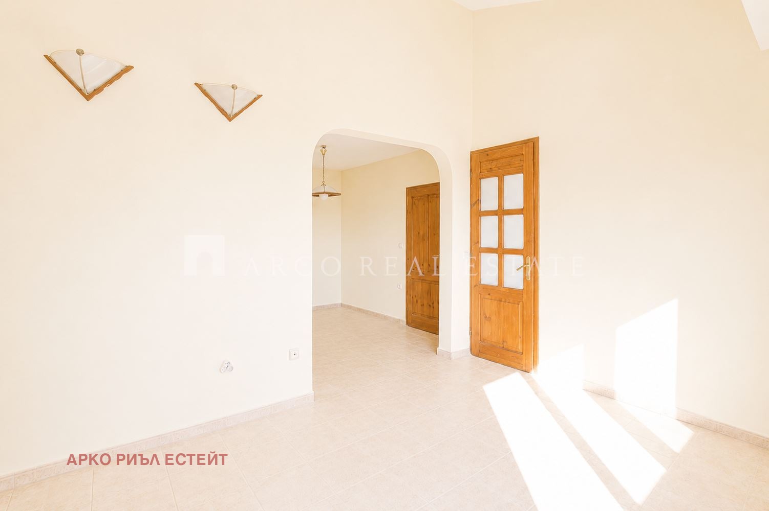 Продава 2-СТАЕН, гр. София, Лагера, снимка 2 - Апартаменти - 56698155