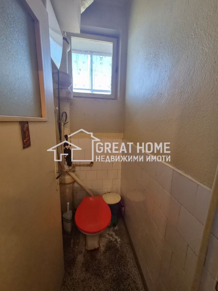 Продава 4-СТАЕН, гр. Търговище, Боровец, снимка 9 - Апартаменти - 55234129