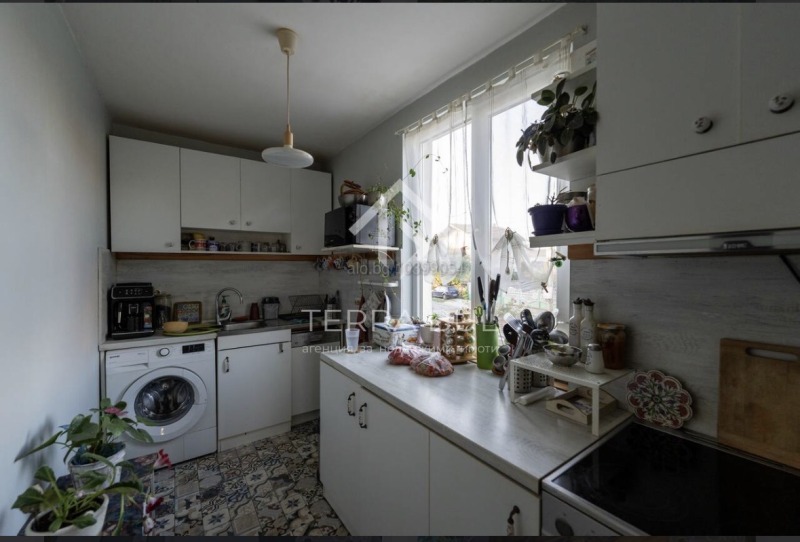 Продава КЪЩА, с. Петърч, област София област, снимка 4 - Къщи - 52213802