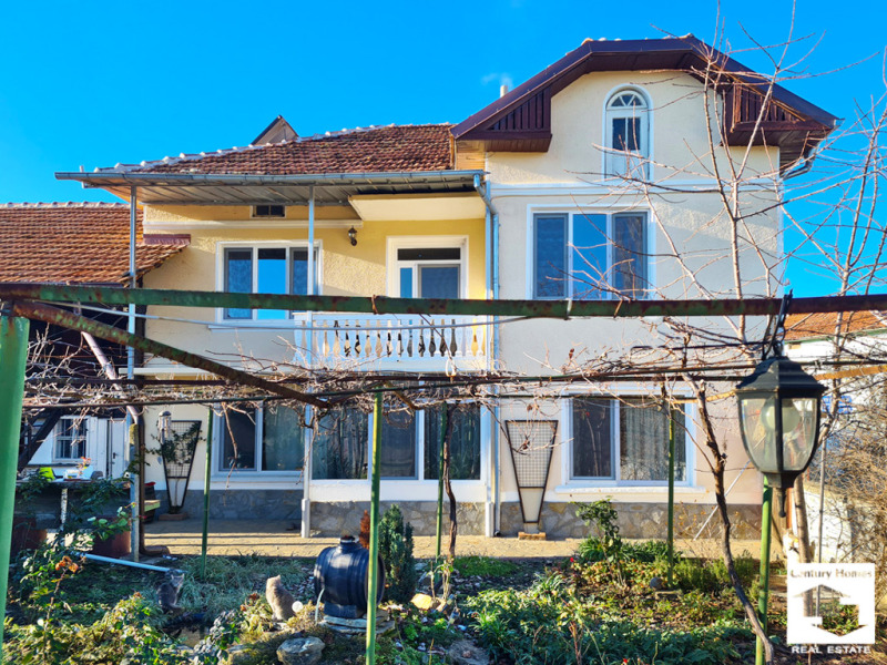 Продава КЪЩА, с. Балван, област Велико Търново