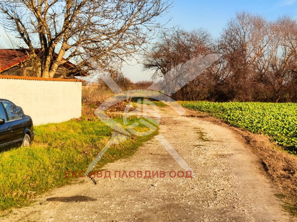 Продава ПАРЦЕЛ, с. Желязно, област Пловдив