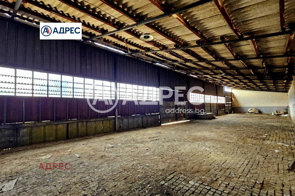 Продава СКЛАД, с. Пчелник, област Варна, снимка 2 - Складове - 53949383