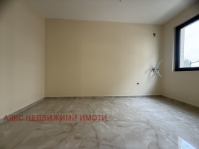 3-стаен град София, Кръстова вада 7