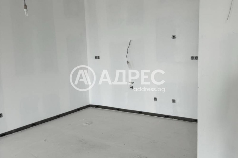 À vendre  1 chambre Sofia , Manastirski livadi , 81 m² | 68266213