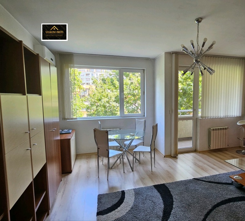 Продава  2-стаен град София , Банишора , 78 кв.м | 30145541 - изображение [2]