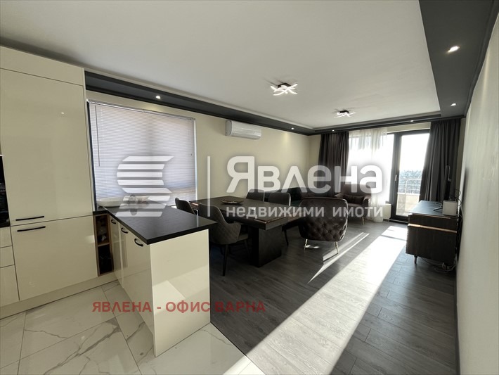 In vendita  2 camere da letto Varna , Izgrev , 85 mq | 27891373
