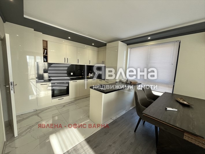 In vendita  2 camere da letto Varna , Izgrev , 85 mq | 27891373 - Immagine [3]