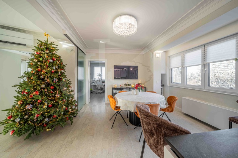 Продава 4-СТАЕН, гр. София, Изток, снимка 4 - Апартаменти - 53094925