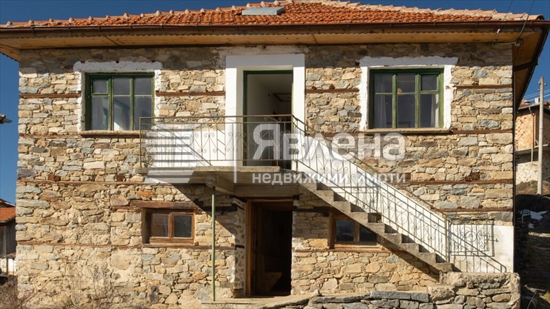 Продава КЪЩА, област Смолян, с. Кутела • 44500 € / 87034.43 лв. • 84062654 1