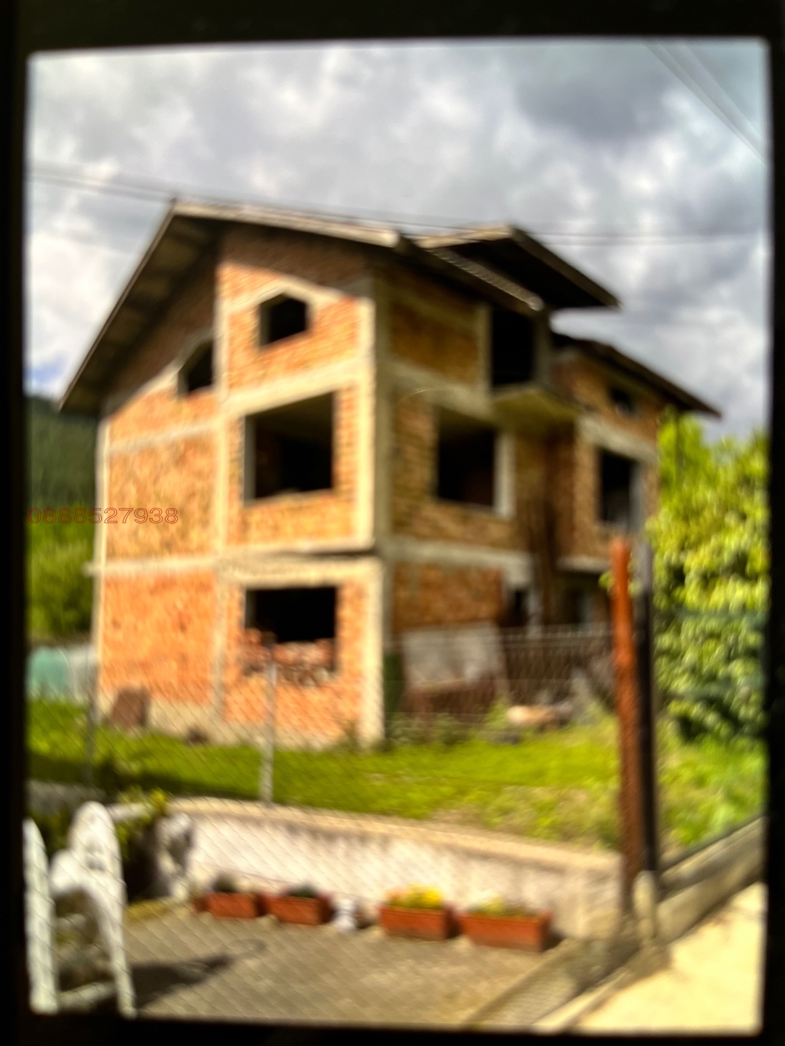 Продава КЪЩА, с. Искрец, област София област, снимка 2 - Къщи - 56041344