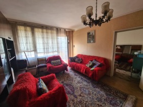 3+ dormitorios Tsentar, Jaskovo