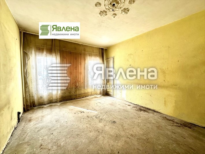 Продава 3-СТАЕН, гр. София, Света Троица, снимка 3 - Aпартаменти - 49564711