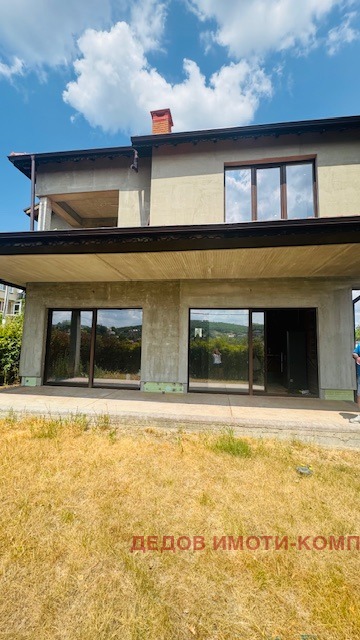 Продава  Къща област Стара Загора , с. Малка Верея , 220 кв.м | 56029566 - изображение [2]