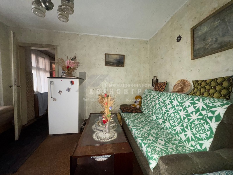 Продава КЪЩА, гр. Асеновград, област Пловдив, снимка 3 - Къщи - 52984044