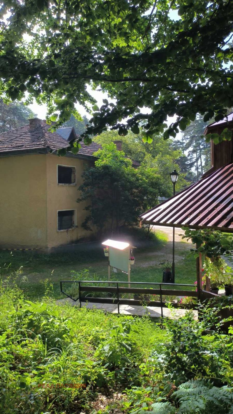 Продава ВИЛА, гр. Пещера, област Пазарджик