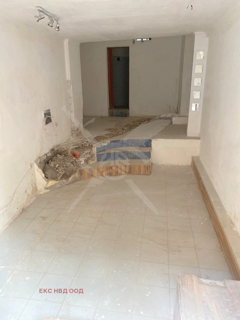 Til salg  Garage Plovdiv , Marasha , 38 kvm | 18770398 - billede [3]