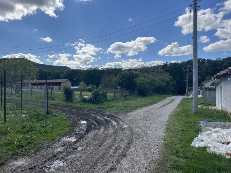 Na prodej  Spiknutí oblast Targovište , Straža , 400 m2 | 51982570 - obraz [2]