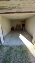 Продава ГАРАЖ, ПАРКОМЯСТО, гр. Пазарджик, Център, снимка 1