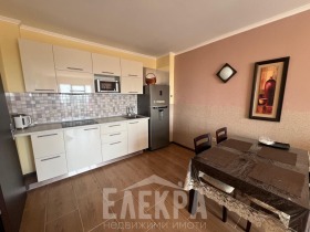2 camere da letto k.k. Zlatni piasatsi, Varna