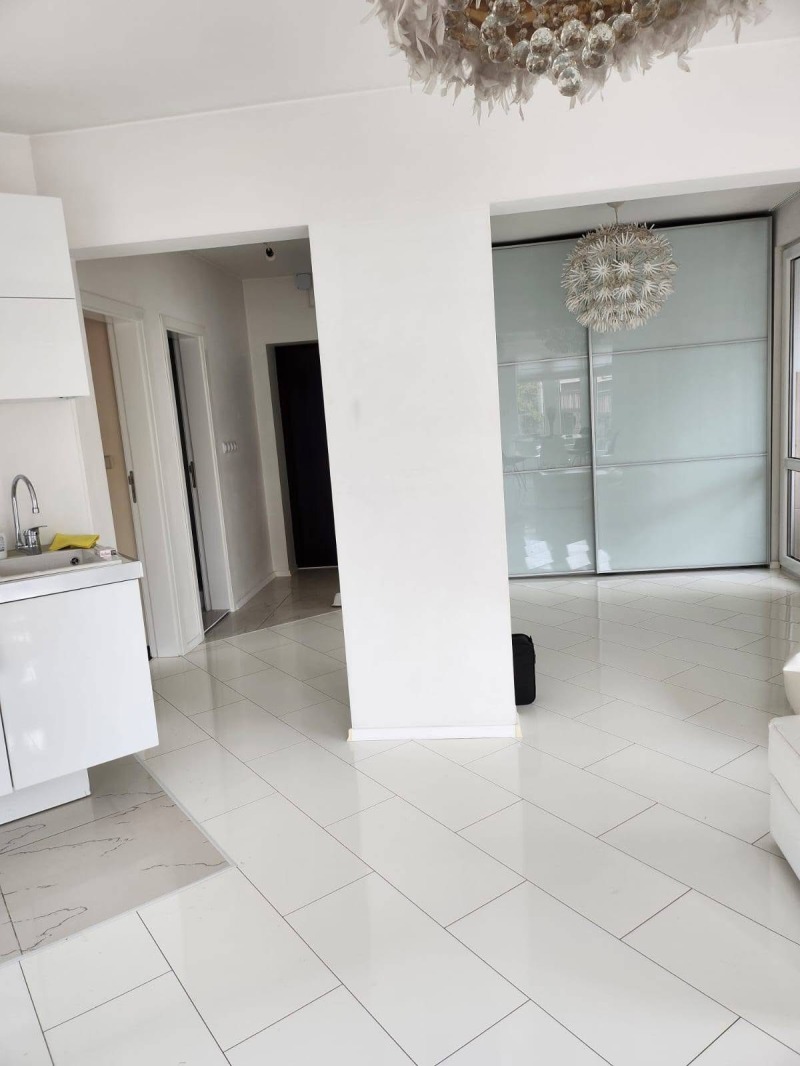 Продава 2-СТАЕН, гр. Русе, Център, снимка 8 - Апартаменти - 53342051