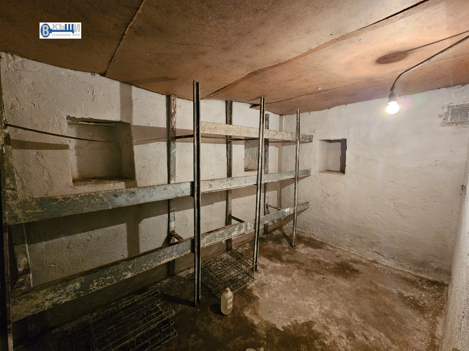 Продава КЪЩА, с. Раданово, област Велико Търново, снимка 10 - Къщи - 55186587
