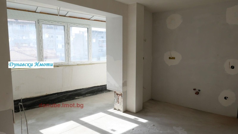 Na prodej  1 ložnice Ruse , Centar , 60 m2 | 49561241