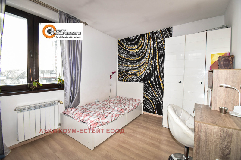 Продава 4-СТАЕН, гр. София, Белите брези, снимка 9 - Апартаменти - 52195674