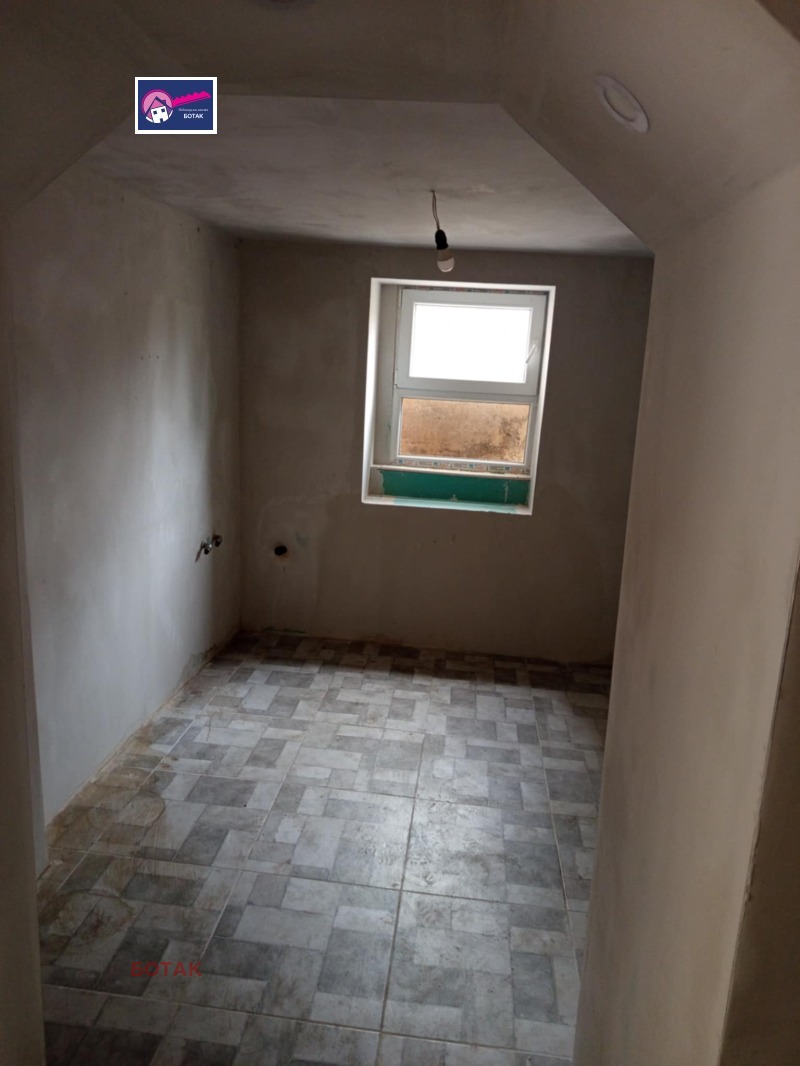 Продава КЪЩА, с. Попинци, област Пазарджик, снимка 7 - Къщи - 53304701