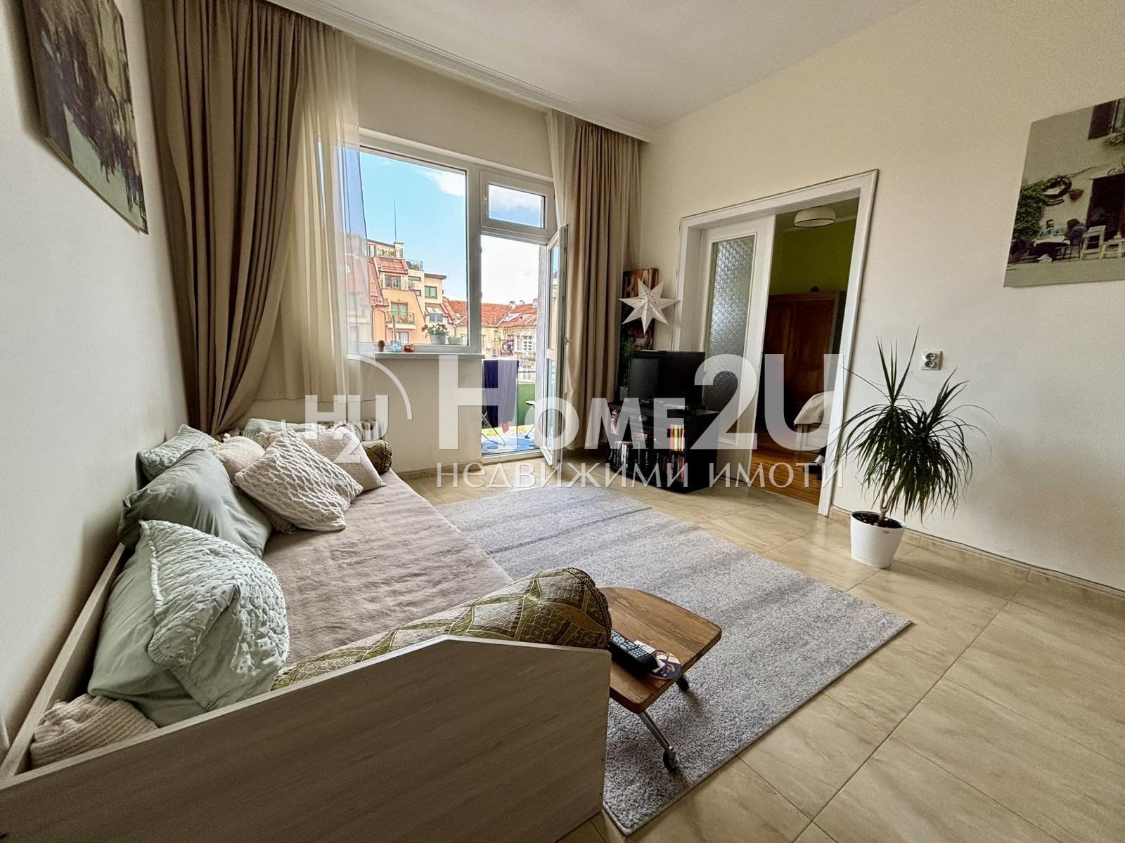 Продава 3-СТАЕН, гр. София, Център, снимка 3 - Апартаменти - 54303324