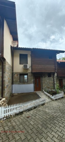 Casa Osenovo, región Varna 9