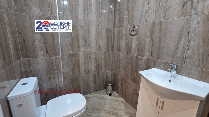 Продава 2-СТАЕН, гр. Велико Търново, Център, снимка 7 - Апартаменти - 54750160
