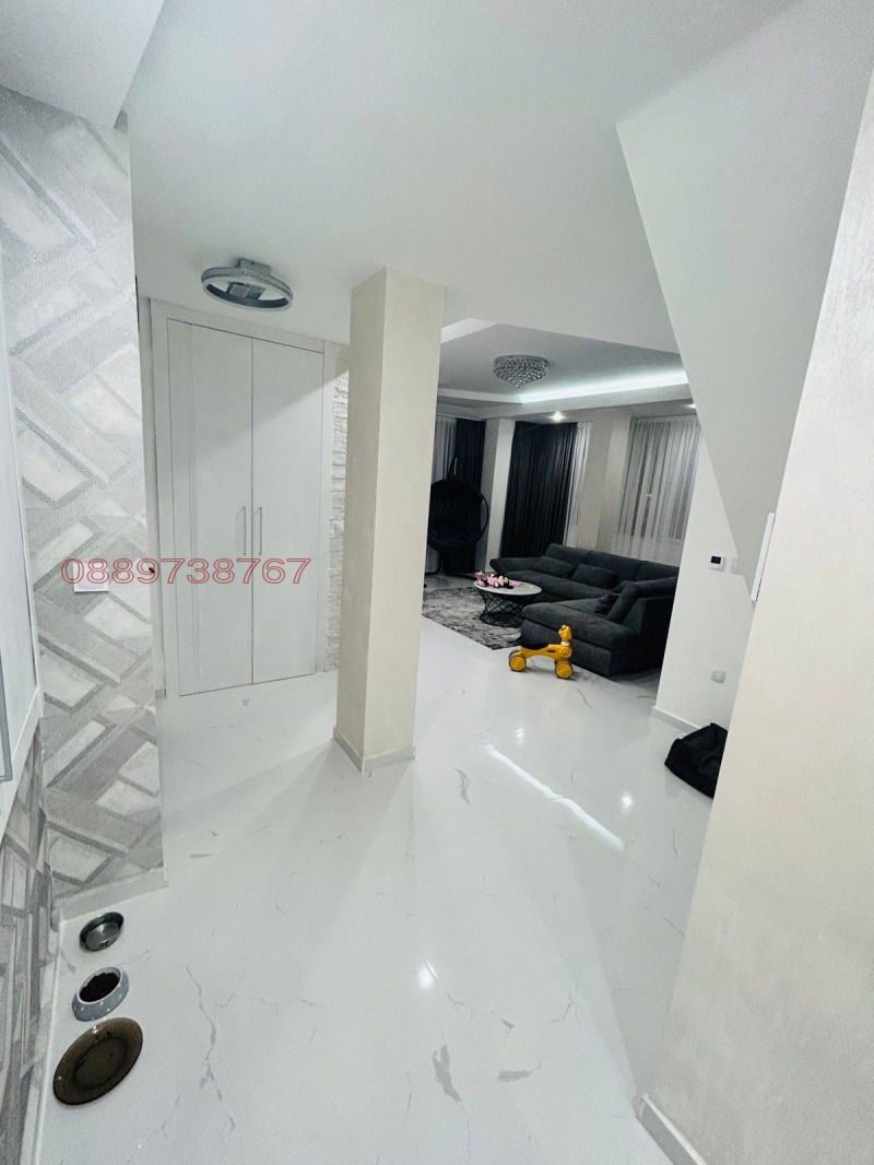 En venta  3+ dormitorios Plovdiv , Karshiyaka , 158 metros cuadrados | 55140905 - imagen [6]