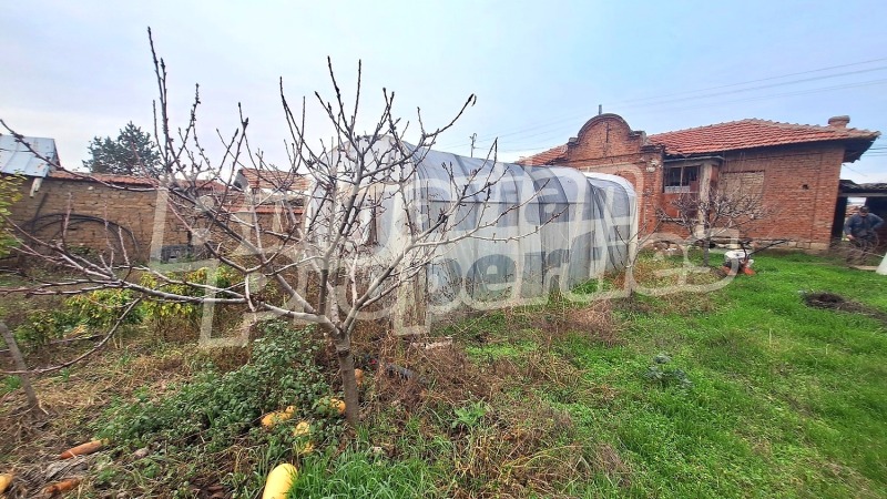 Продава КЪЩА, с. Градина, област Пловдив, снимка 10 - Къщи - 52650980