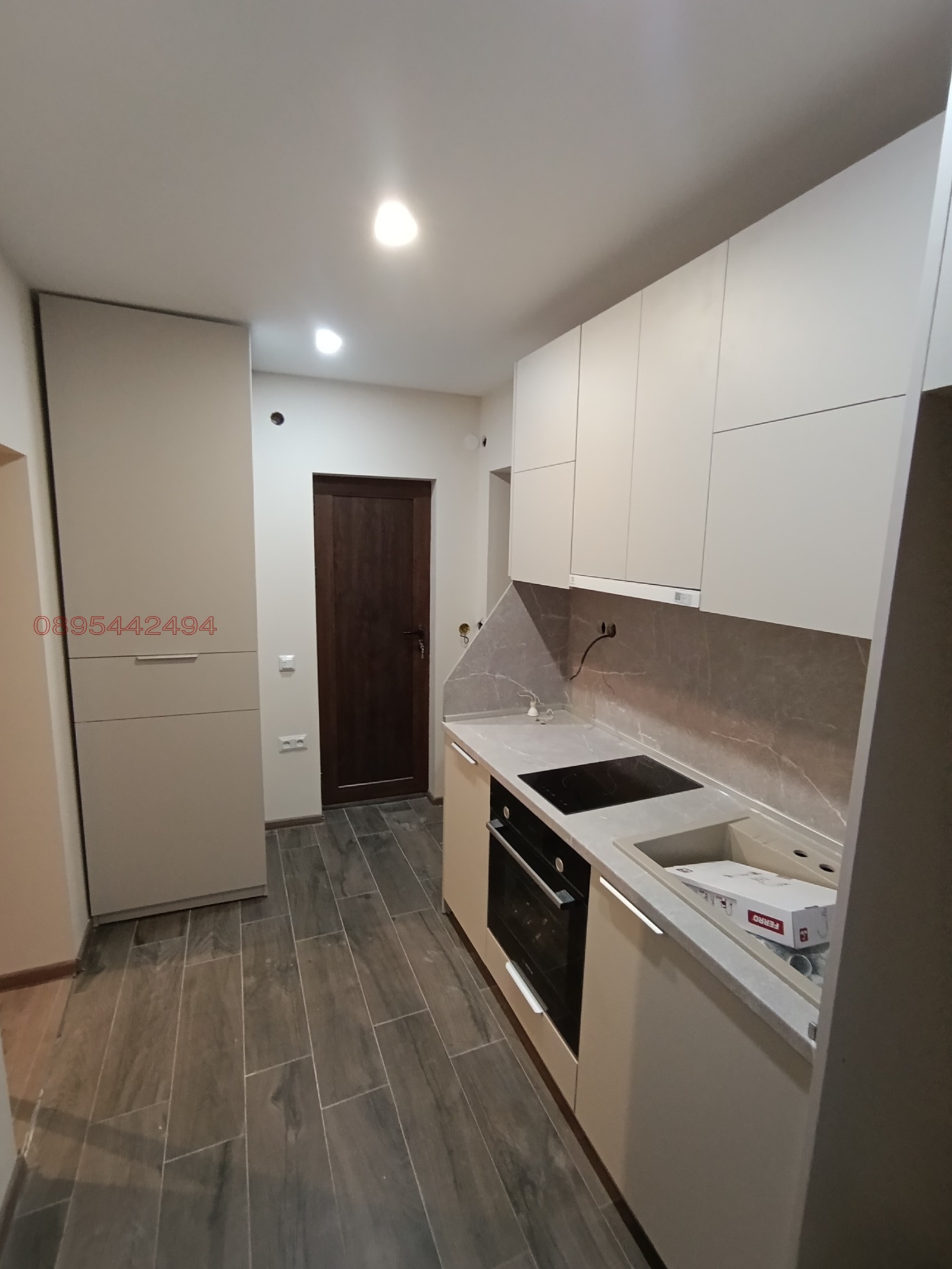 Продава КЪЩА, гр. София, Люлин - център, снимка 3 - Къщи - 54328425