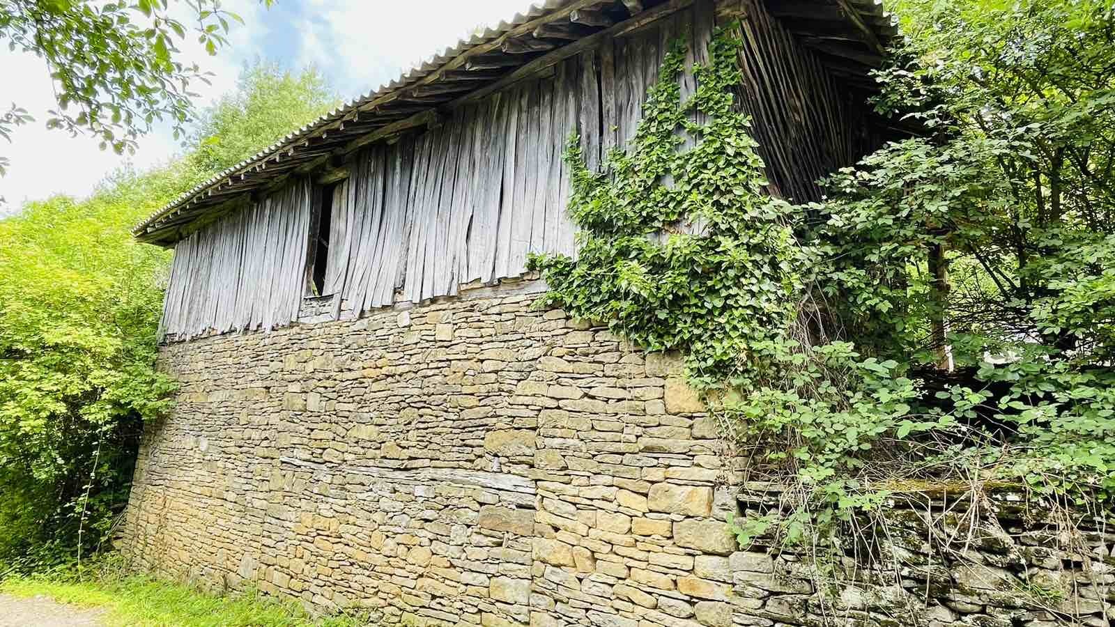 Продава КЪЩА, с. Малки Българени, област Габрово, снимка 11 - Къщи - 54776350