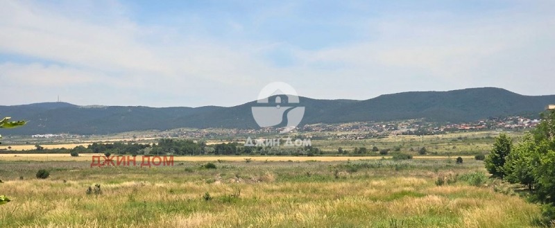 Продава 1-СТАЕН в област Бургас, к.к. Слънчев бряг - 42 кв.м / 68 000 € » 132 996.44 лв., ДЖИН ДОМ