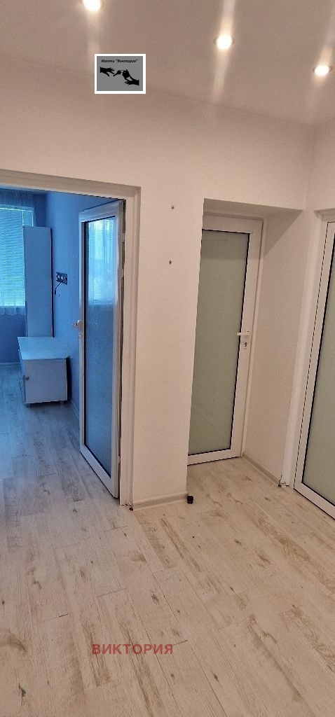 Продава  2-стаен град Пазарджик , Окръжна болница , 62 кв.м | 66360845 - изображение [5]