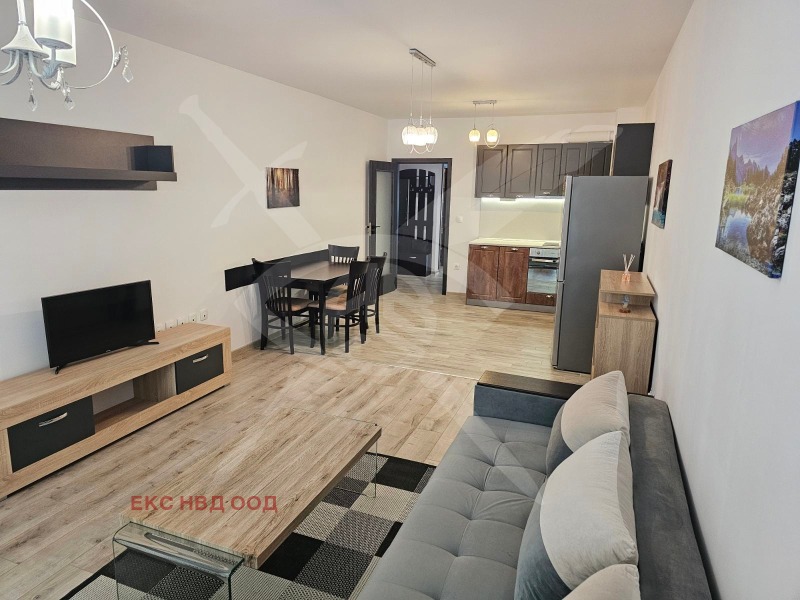 Myytävänä  2 makuuhuonetta Plovdiv , Hristo Smirnenski , 126 neliömetriä | 85586487