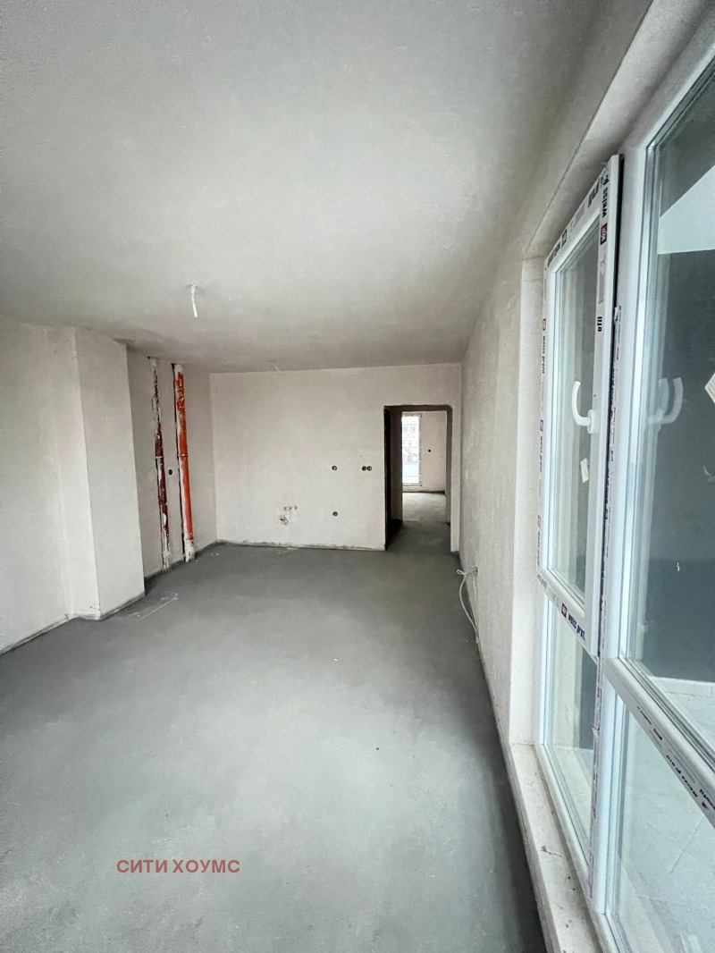 Продава МНОГОСТАЕН, гр. Кърджали, Възрожденци, снимка 3 - Апартаменти - 52966774