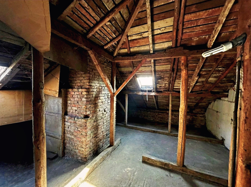 Продава КЪЩА, гр. София, област София-град, снимка 16 - Къщи - 52283229