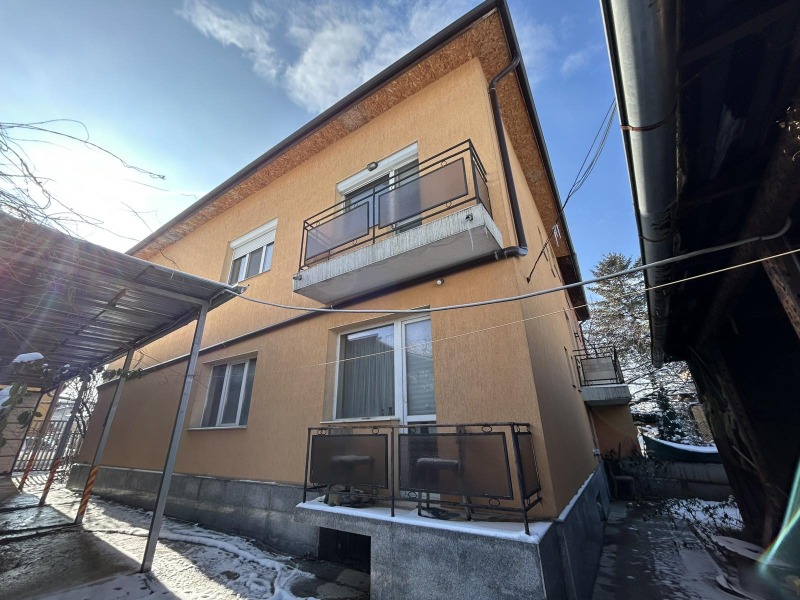 Продава КЪЩА, гр. София, област София-град