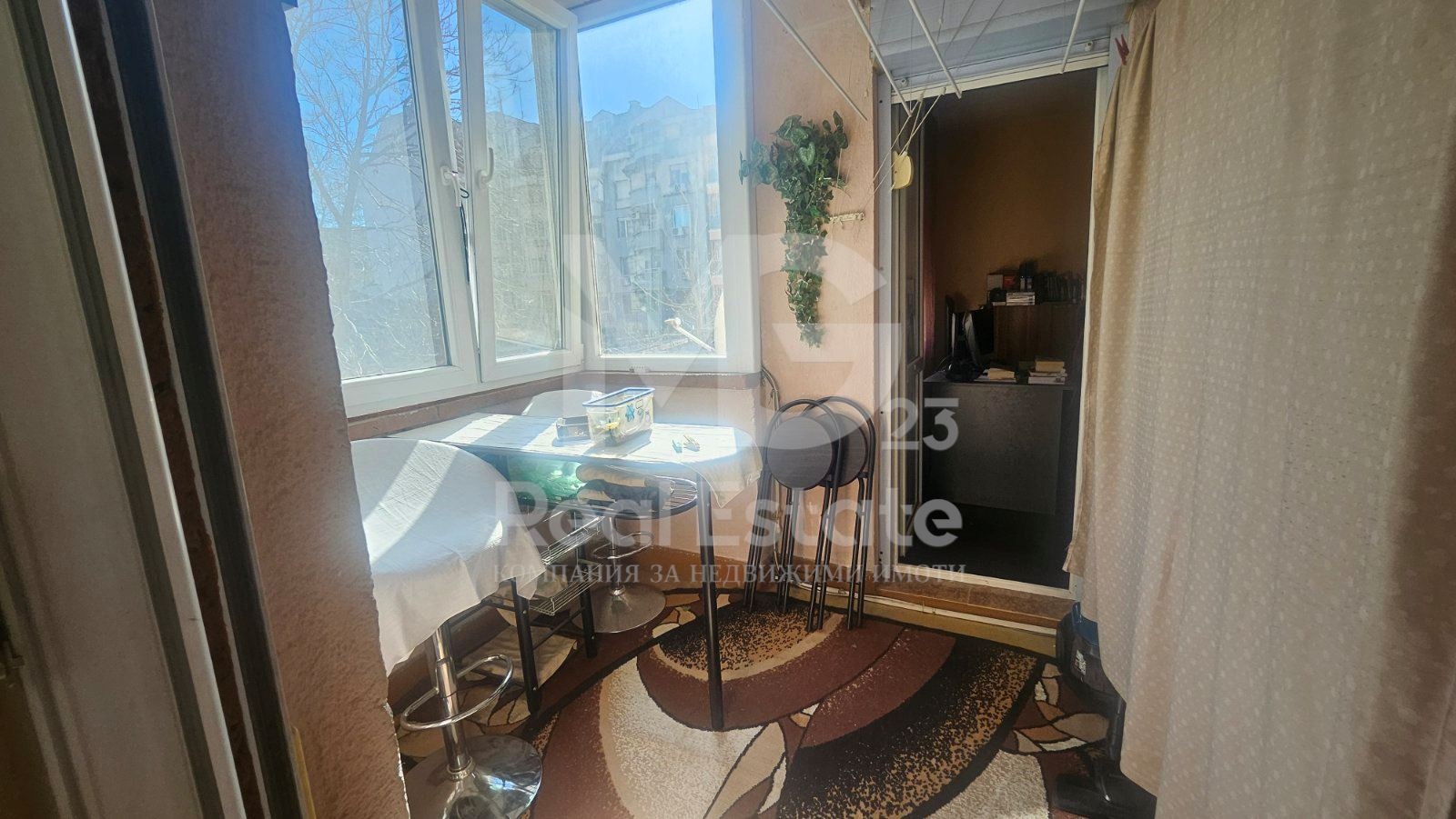 Продава 4-СТАЕН, гр. Пловдив, Каменица 1, снимка 2 - Апартаменти - 54135024