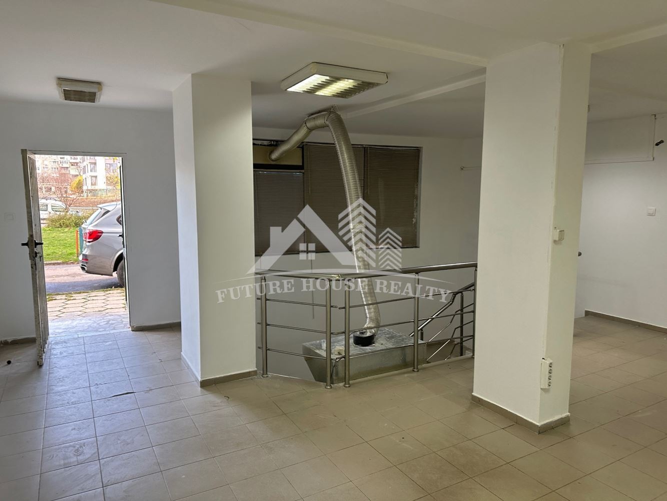 Продава МАГАЗИН, гр. София, Люлин 8, снимка 2 - Магазини - 54870753