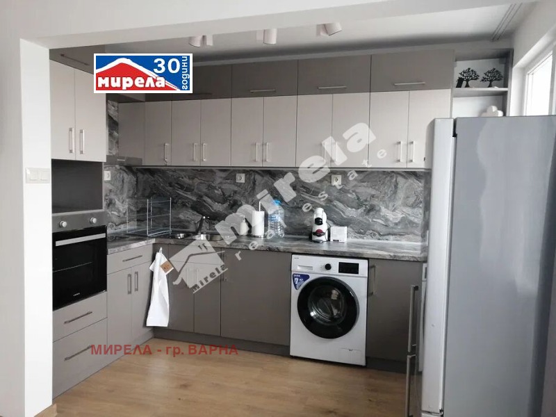 Продава 3-СТАЕН, гр. Варна, Център, снимка 2 - Апартаменти - 53368761